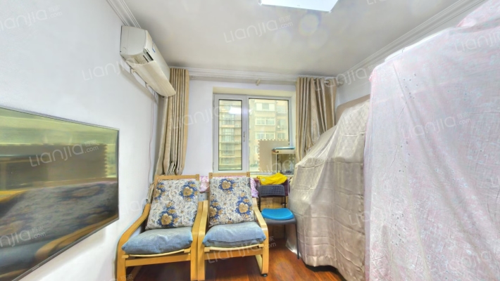 39中南山街二手房实景图