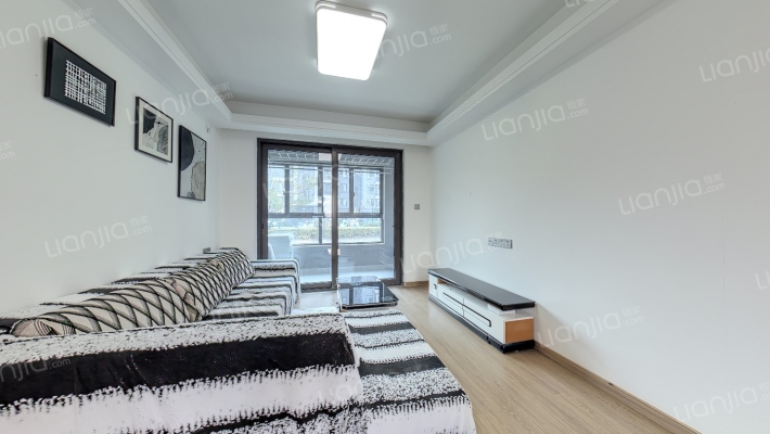 阅湖山二手房实景图