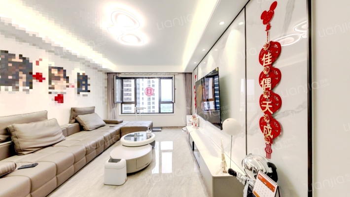 保利天汇二手房实景图