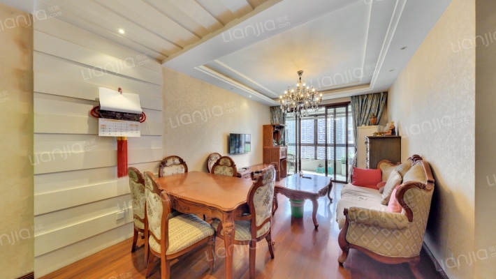 世茂世界湾花园北区二手房实景图