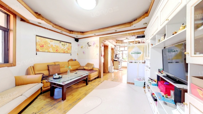 公交宿舍大院二手房实景图