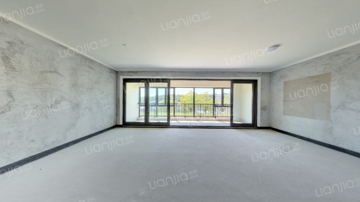 鲁能领秀城二期二手房实景图