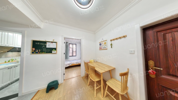 桃花坞新村四区二手房实景图