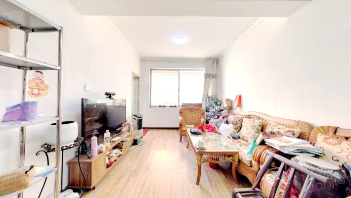 新华公寓二手房实景图