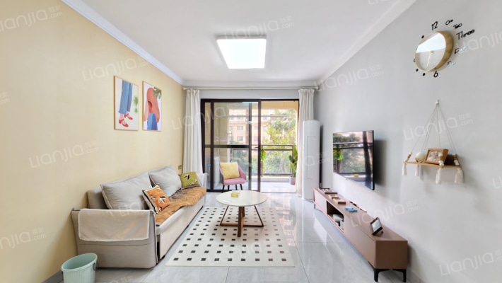 越亚天赐锦园二手房实景图