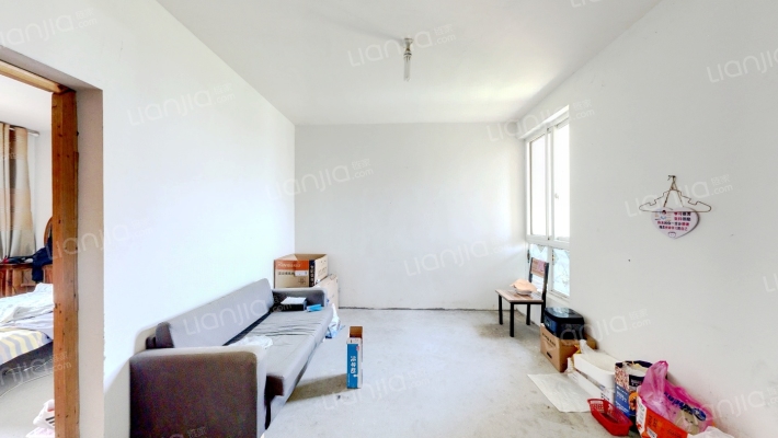 凝溪花苑二手房实景图