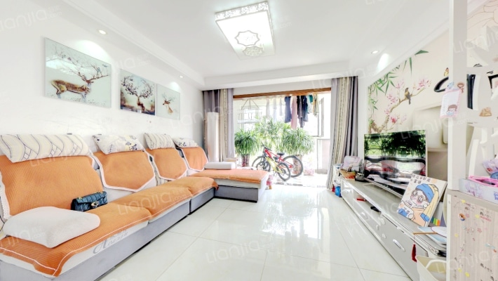 银盛泰泰馨苑二手房实景图