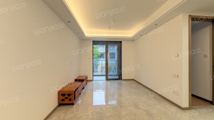 融创云潮府二手房实景图