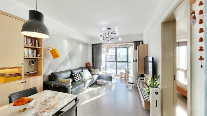 绿都紫荆华庭雅园二手房实景图