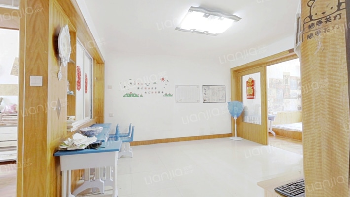 清华园二手房实景图