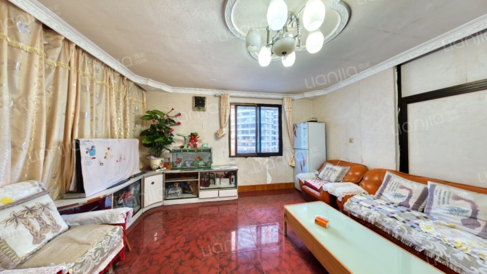 经贸大厦二手房实景图