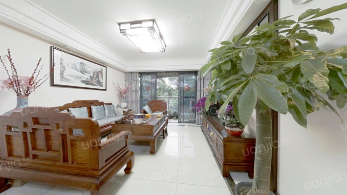 鹅潭湾二手房实景图