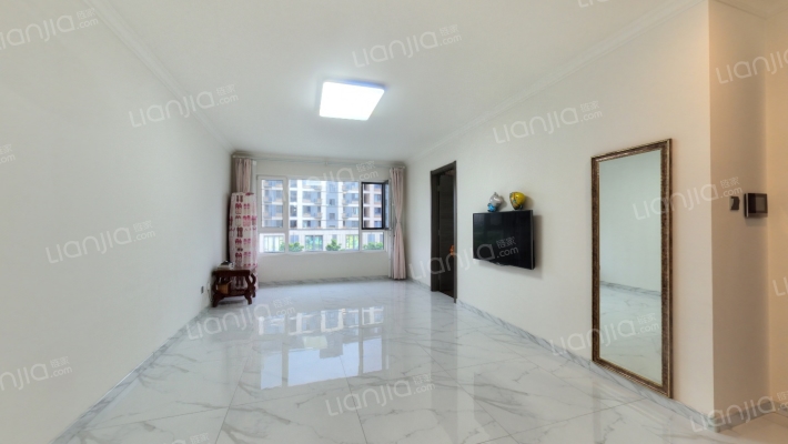 碧桂园渤海郡二手房实景图