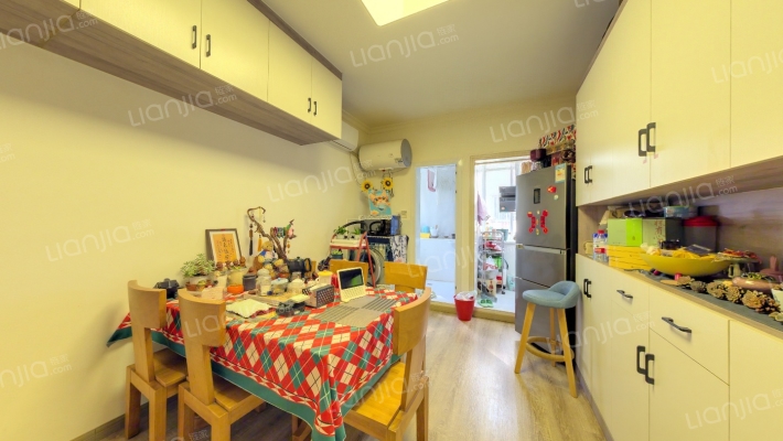 省建设厅宿舍二手房实景图