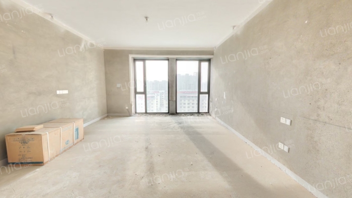 安联天颂二手房实景图