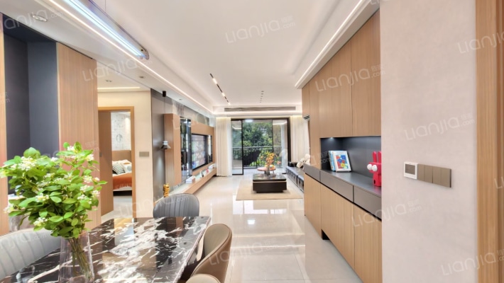 新鸥鹏凤凰城二期A区二手房实景图