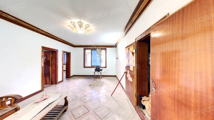 铁西三里二手房实景图