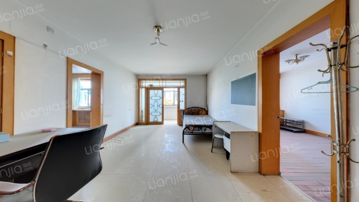 桐柏路219号院二手房实景图