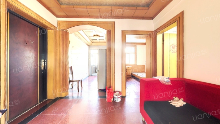 市级机关南园住宅区二手房实景图