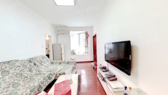 兴元华盛三期二手房实景图