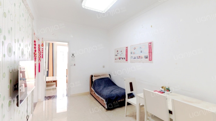 市政工程管理处宿舍二手房实景图