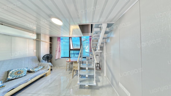 宁波·湖光天樾二手房实景图