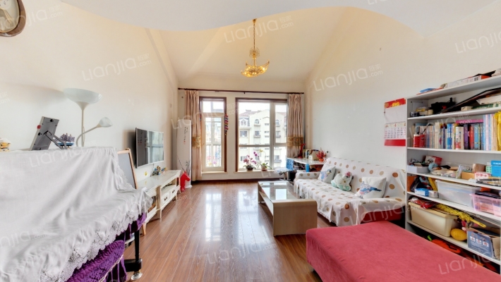 西街晶品二手房实景图