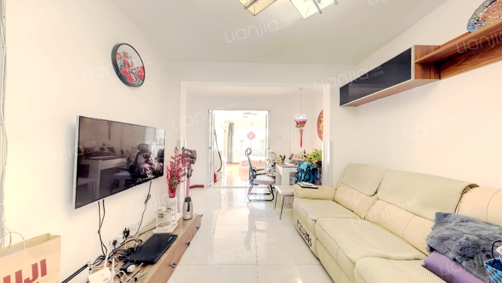 公交大楼二手房实景图