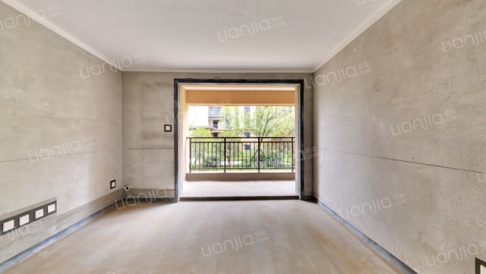 润泓润园二手房实景图