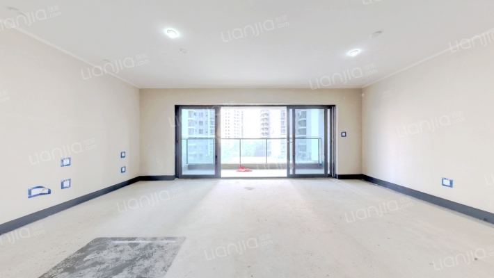 华润中心润府二手房实景图