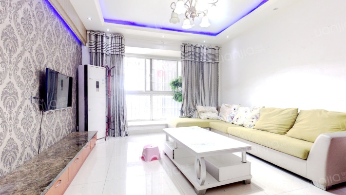 西都名苑二手房实景图