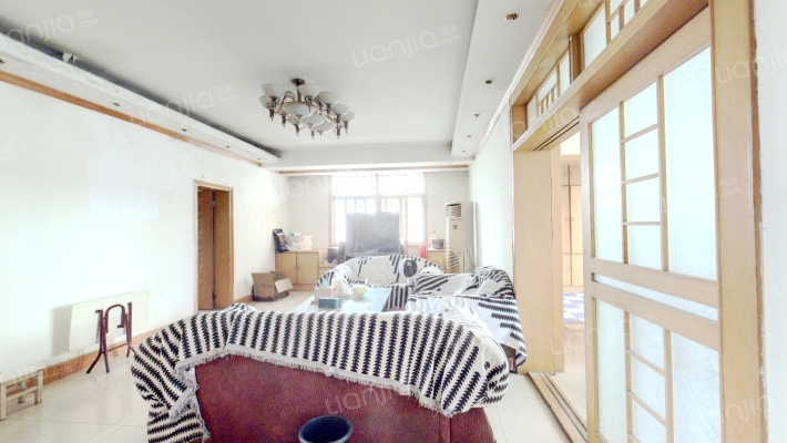 东里路1号院二手房实景图