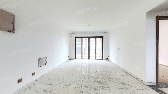 湖悦天境花园二手房实景图