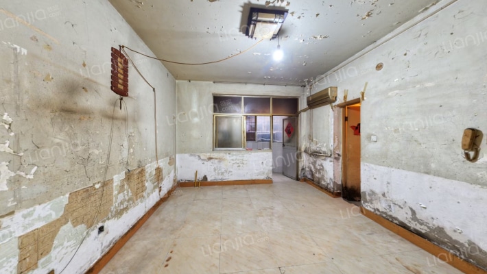 滨河苑二手房实景图