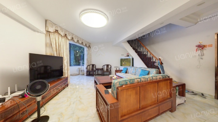 新浩城花园二手房实景图