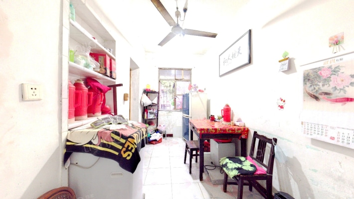 四照园15号二手房实景图