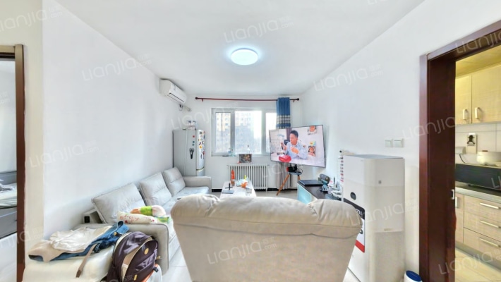 中东路121号院二区二手房实景图