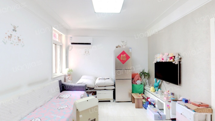 紫桐新村CD区二手房实景图