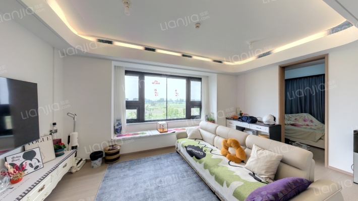 湖滨铂悦二手房实景图