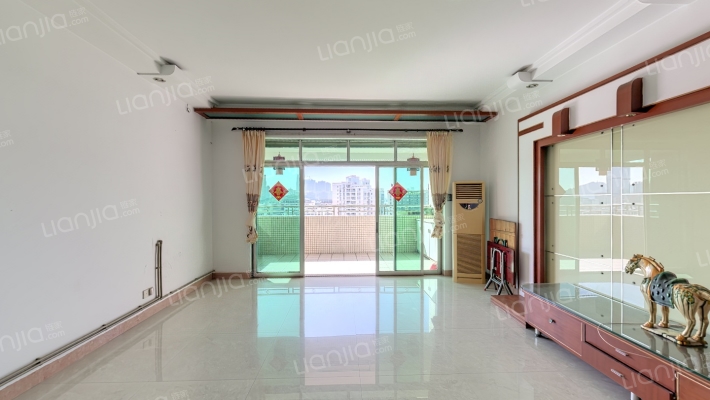 医药局宿舍二手房实景图