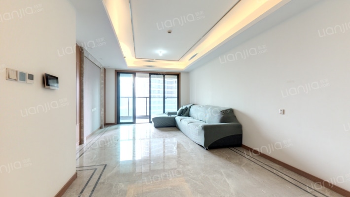 保利天汇二手房实景图