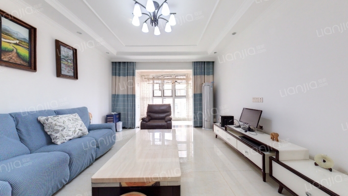 金盾花园二手房实景图