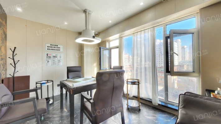 名仕财富中心二手房实景图