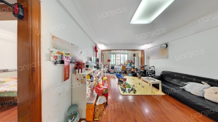 绿茵花苑二手房实景图