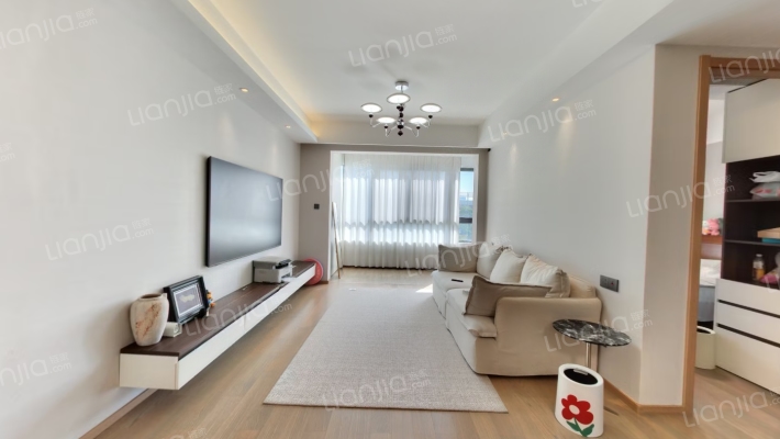 星河盛世二手房实景图