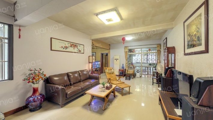 名雅苑二手房实景图