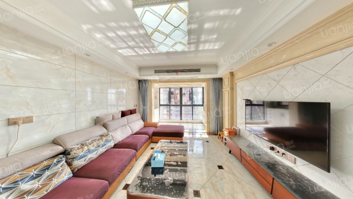 龙田花苑一期二手房实景图