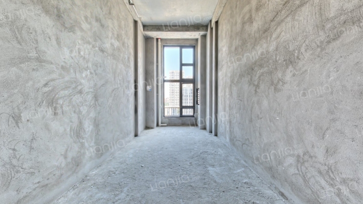 龙湖颐天康养天曜公寓二手房实景图