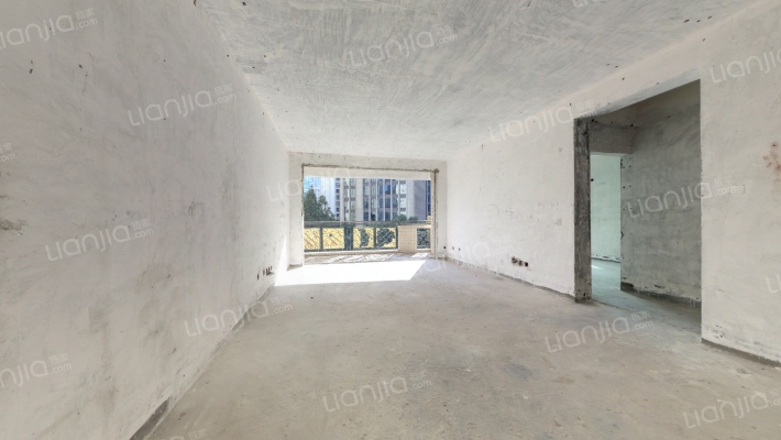 尊园二手房实景图