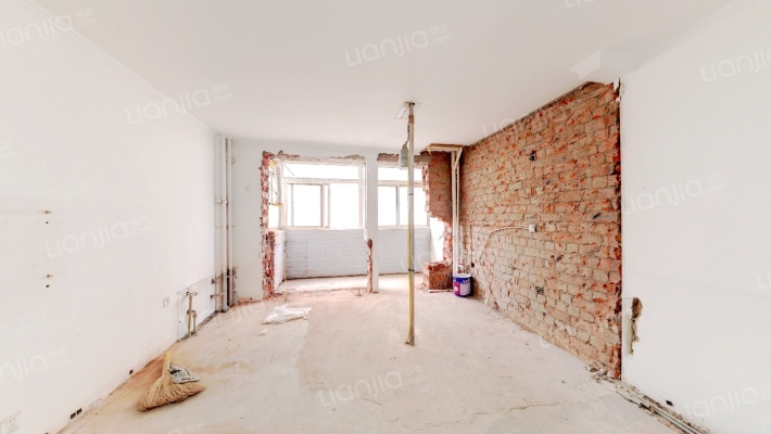 馨龙小区二手房实景图